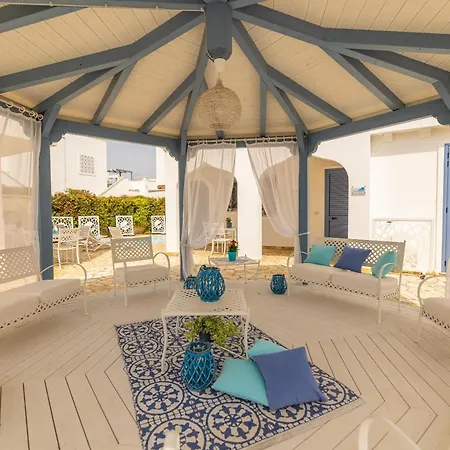 Playa Iside Torre Lapillo