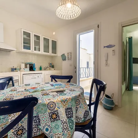 Playa Iside Torre Lapillo